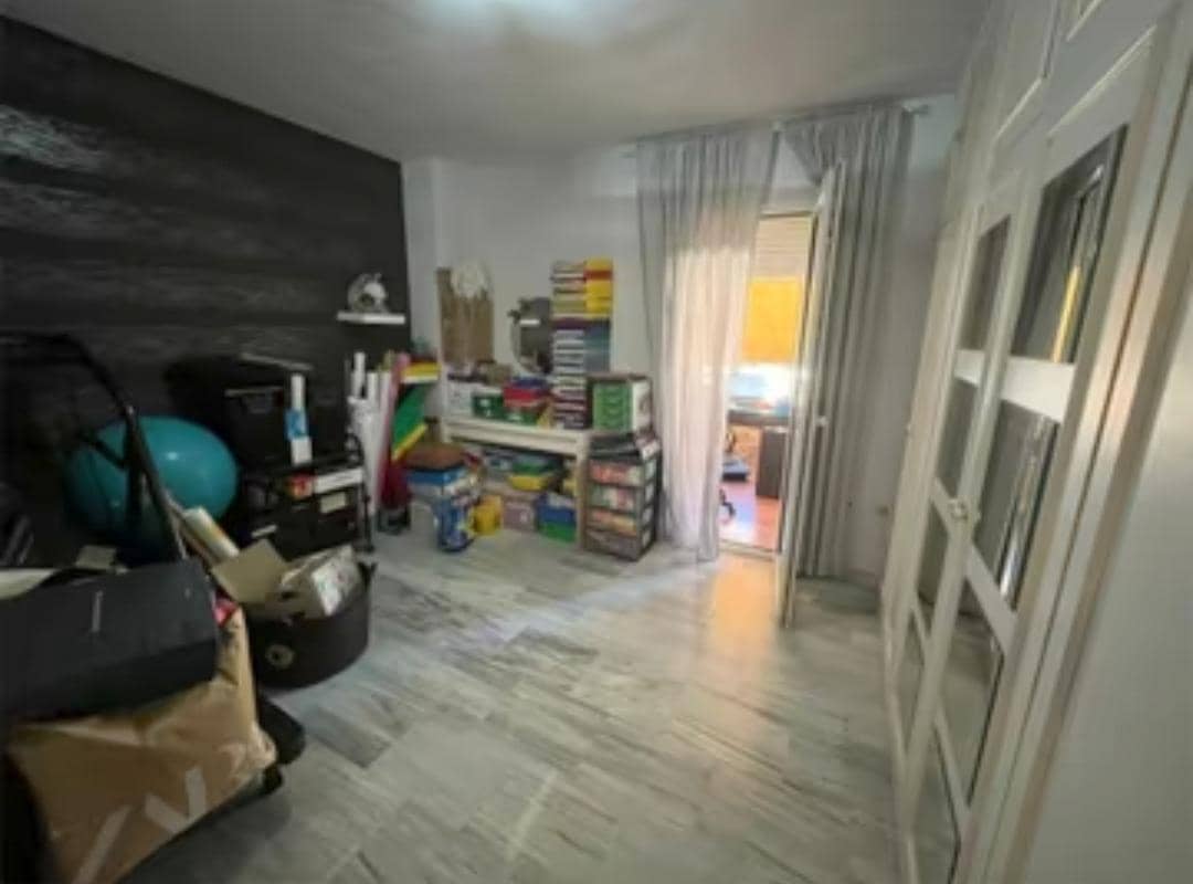 3 makuuhuone Asunto myytävänä paikassa Torremolinos - 390 000 € (Ref: 9656911)