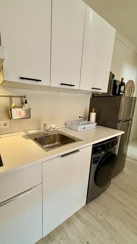 2 makuuhuone Asunto myytävänä paikassa Torremolinos mukana uima-altaan - 279 000 € (Ref: 9656916)