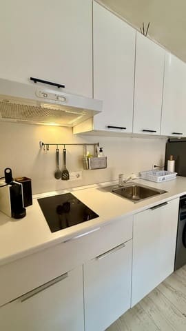 2 makuuhuone Asunto myytävänä paikassa Torremolinos mukana uima-altaan - 279 000 € (Ref: 9656916)