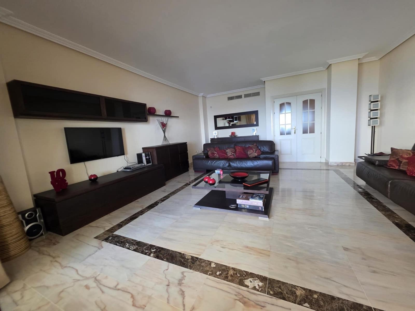 2 sovrum Lägenhet till salu i Torrequebrada med pool garage - 525 000 € (Ref: 9656917)