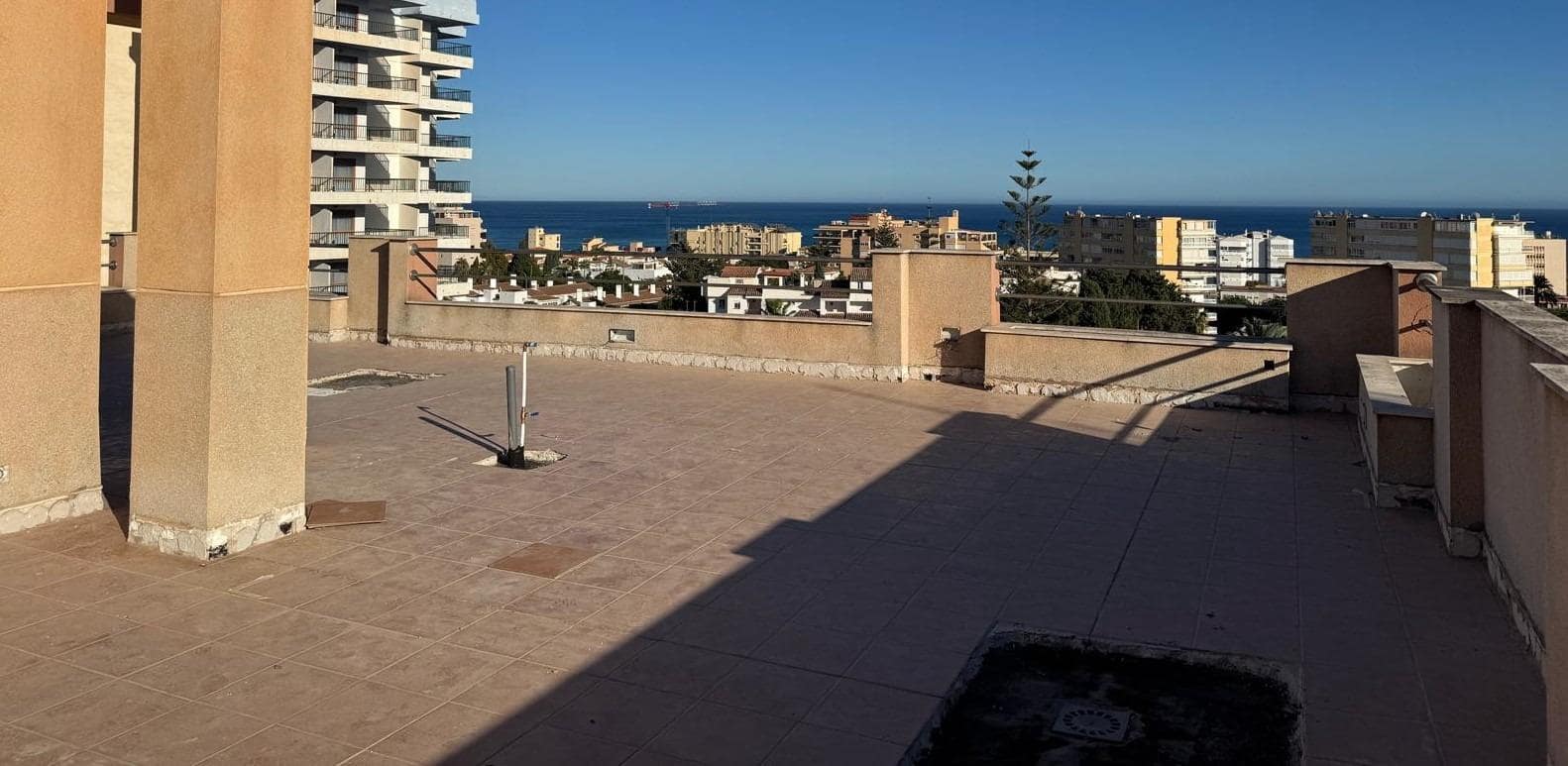 3 slaapkamer Appartement te koop in Torremolinos met zwembad garage - € 590.000 (Ref: 9656918)