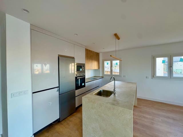 3 bedroom Apartment for sale in Torremolinos with pool garage - € 570,000 (Ref: 9656918)