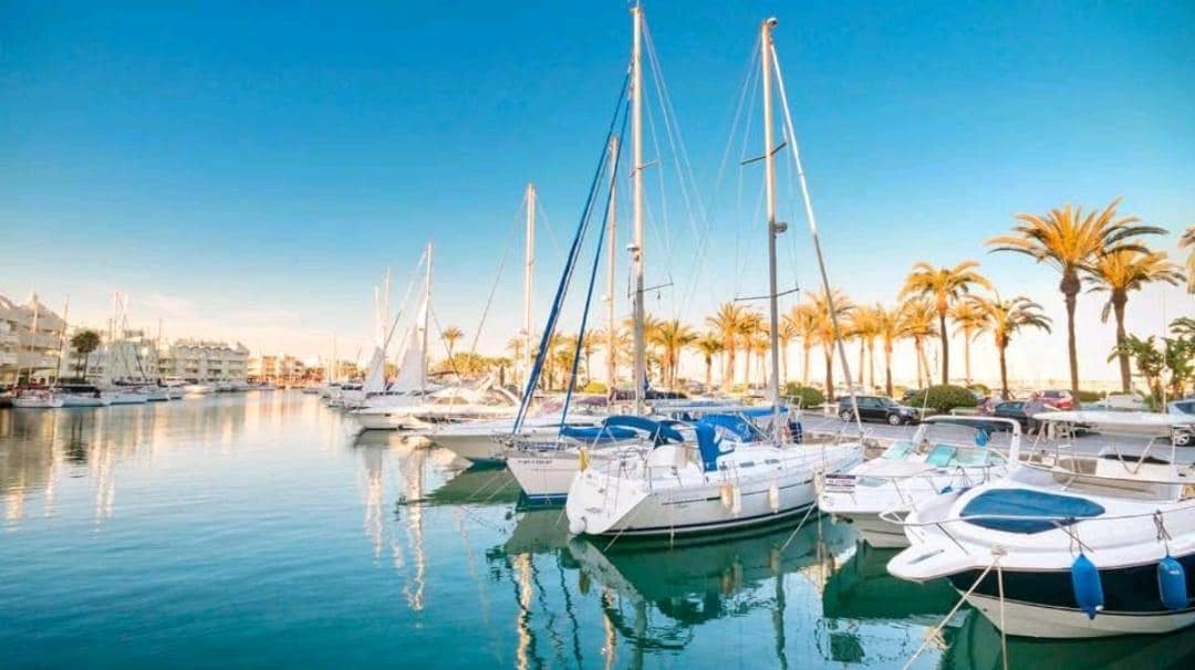 3 bedroom Flat for sale in Benalmadena - € 269,000 (Ref: 9656920)