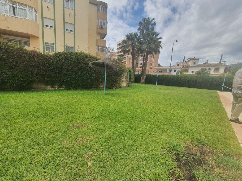 3 sovrum Lägenhet till salu i Torremolinos med pool garage - 359 000 € (Ref: 9656921)