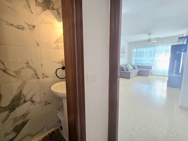 3 soverom Leilighet til salgs i Torremolinos med svømmebasseng garasje - € 350 000 (Ref: 9656921)
