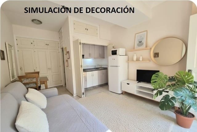 Studio till salu i Benalmádena med pool - 149 500 € (Ref: 9656929)