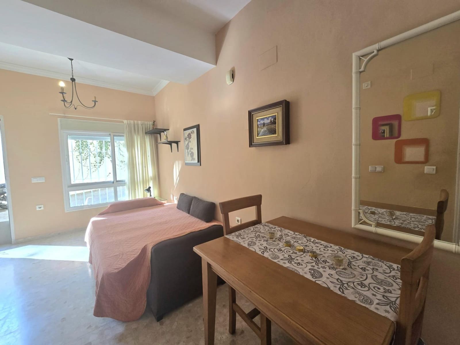 Studio til salgs i Benalmadena med svømmebasseng - € 149 500 (Ref: 9656929)