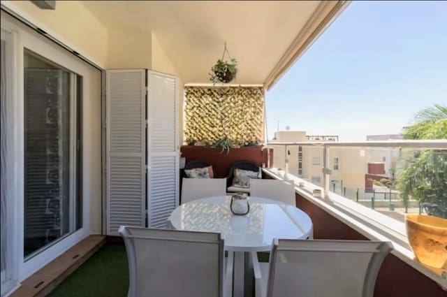 Piso de 2 habitaciones en Santangelo, Benalmádena en venta con piscina garaje - 335.000 € (Ref: 9656932)