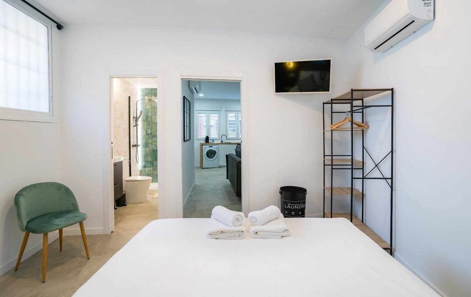 1 slaapkamer Flat te koop in Malaga stad met zwembad - € 215.000 (Ref: 9659353)