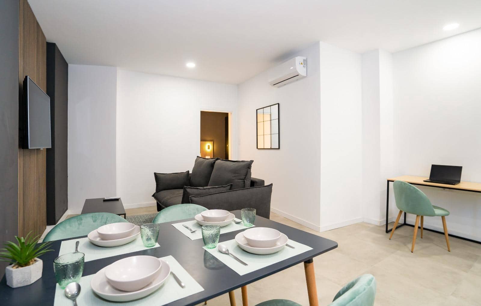 1 slaapkamer Flat te koop in Malaga stad met zwembad - € 215.000 (Ref: 9659353)