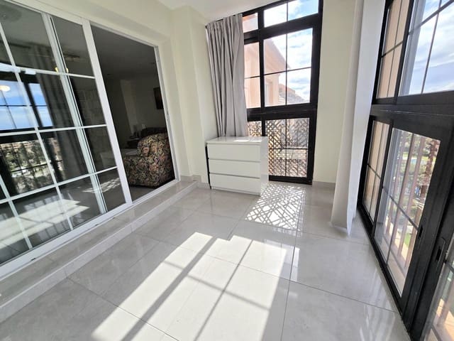 3 sypialnia Penthouse na sprzedaż w Torremolinos z garażem - 575 000 € (Ref: 9659355)