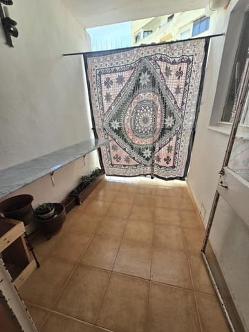 3 slaapkamer Loft te huur in Torremolinos - € 850 (Ref: 9666433)