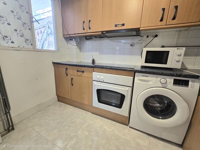 3 slaapkamer Loft te huur in Torremolinos - € 850 (Ref: 9666433)