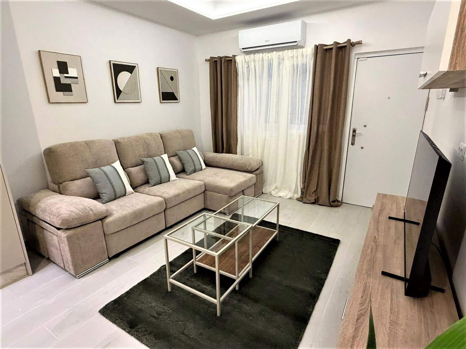 Studio for sale in Torremolinos - € 229,000 (Ref: 9674143)