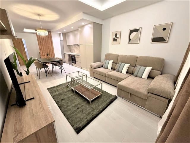 Studio for sale in Torremolinos - € 229,000 (Ref: 9674143)