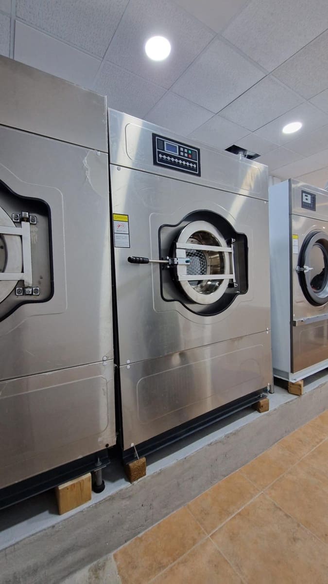 Komercyjne na sprzedaż w Benalmadena - 32 000 € (Ref: 9686352)