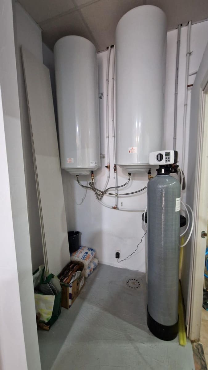 Komercyjne na sprzedaż w Benalmadena - 32 000 € (Ref: 9686352)