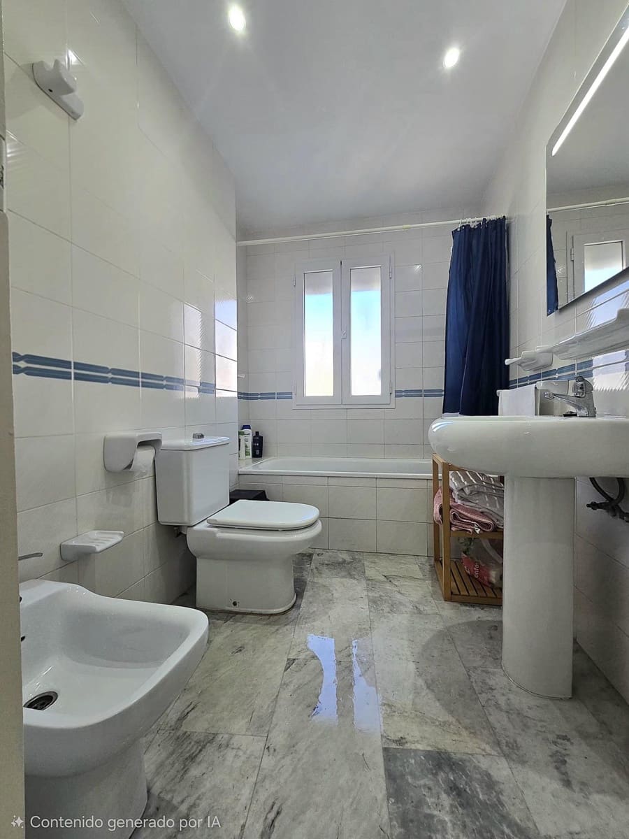 3 soveværelse Lejlighed til salg i Torremolinos med swimmingpool garage - € 415.000 (Ref: 9686353)
