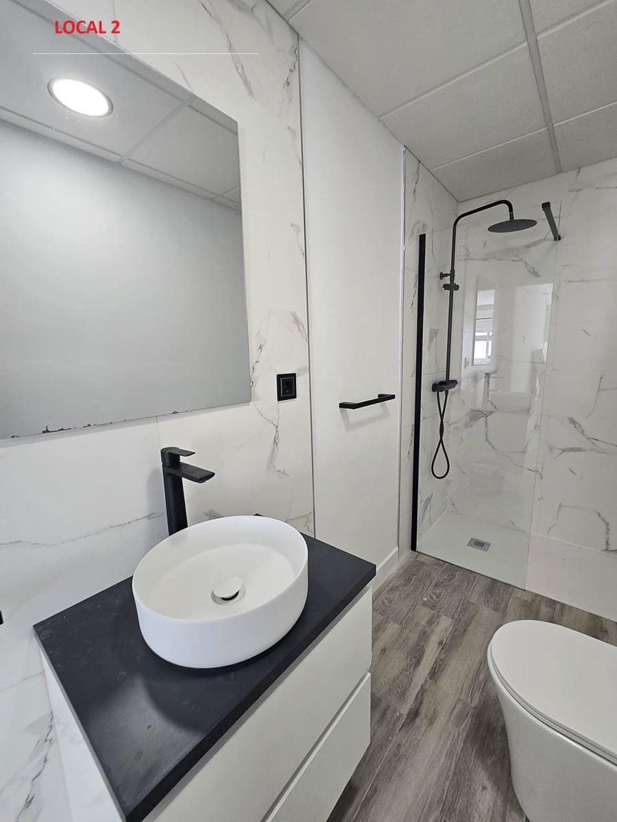 Commercieel te koop in Torremolinos - € 255.000 (Ref: 9690547)