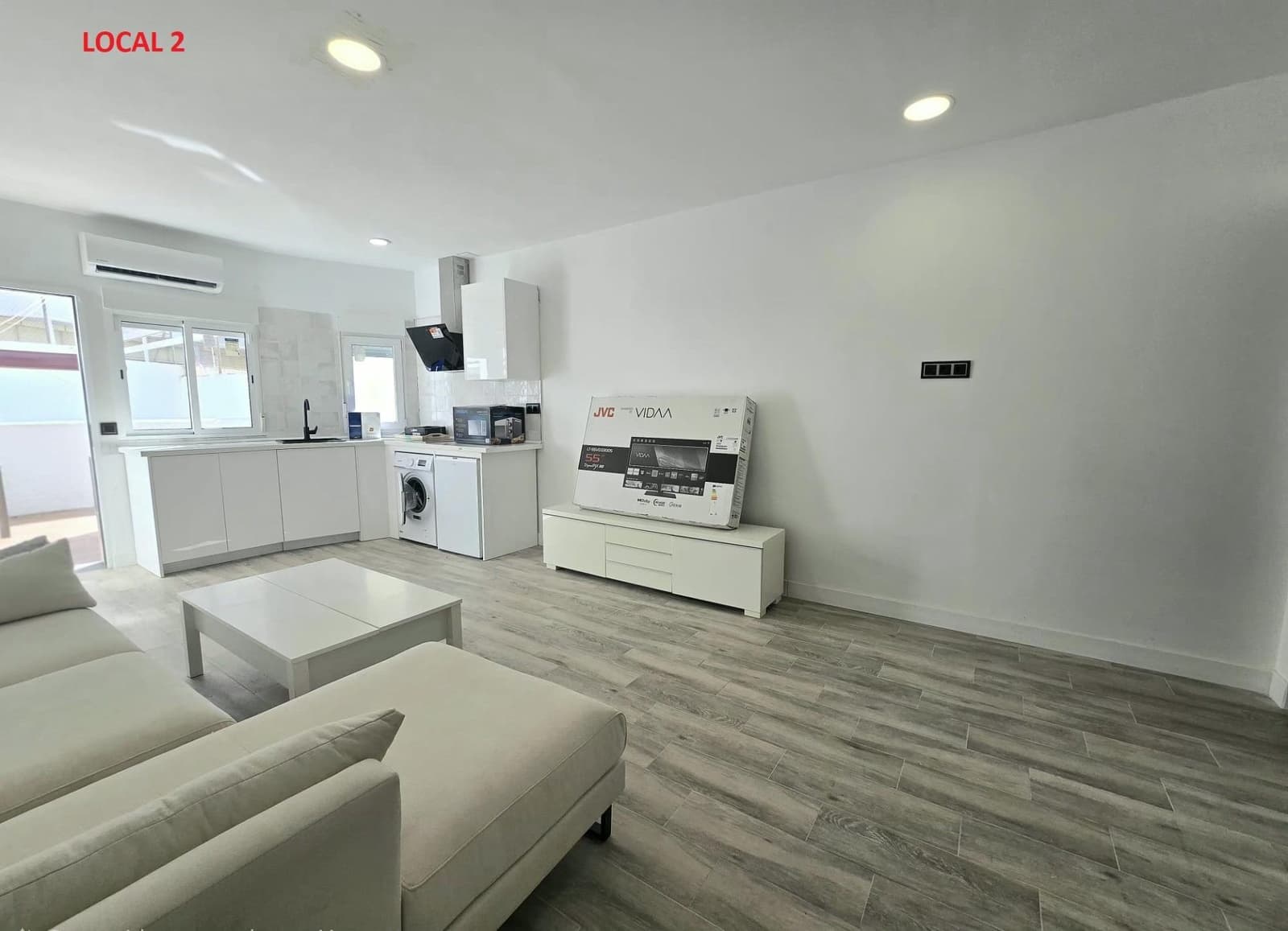 Commercieel te koop in Torremolinos - € 255.000 (Ref: 9690547)