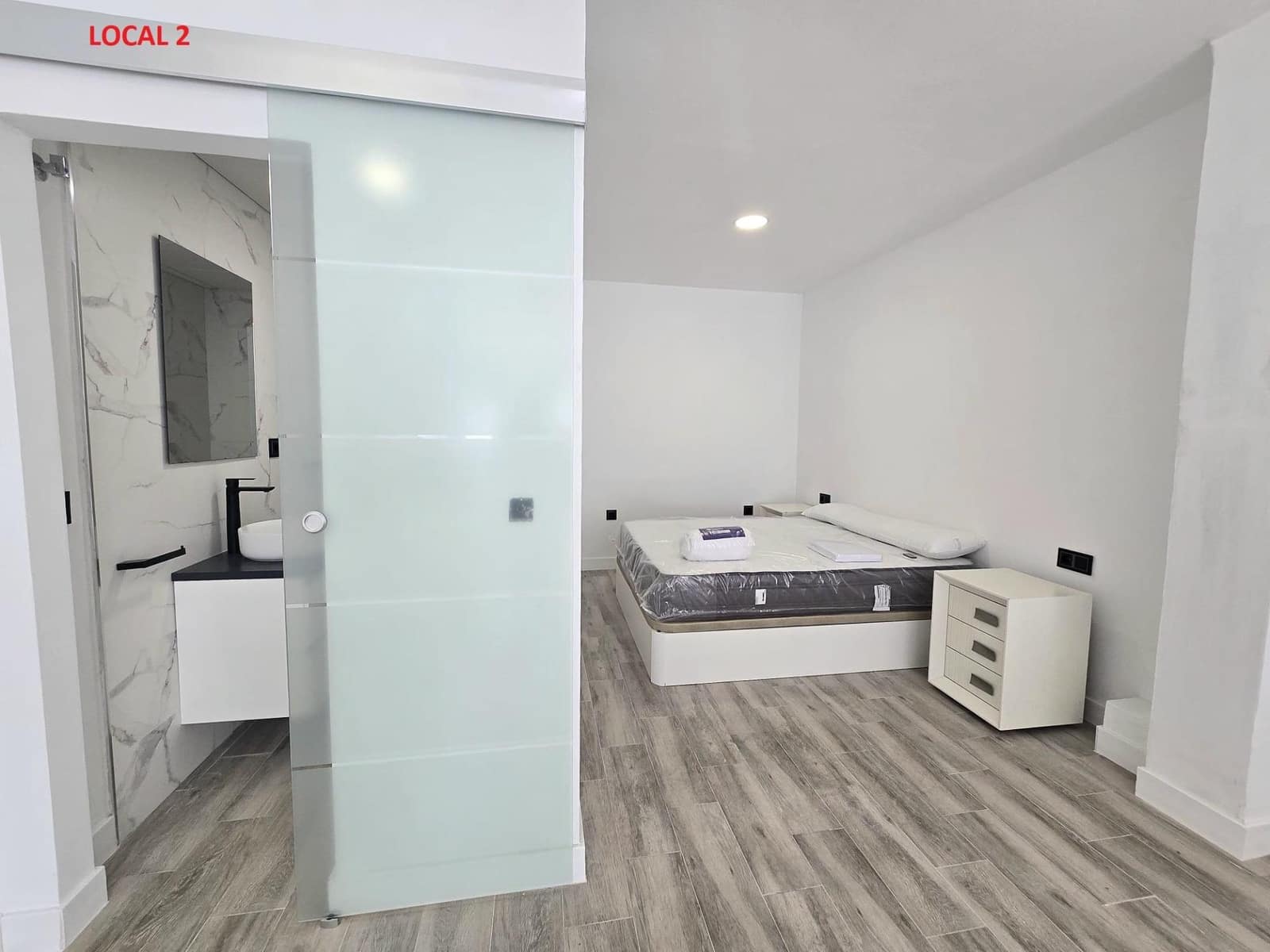 Commercieel te koop in Torremolinos - € 255.000 (Ref: 9690547)