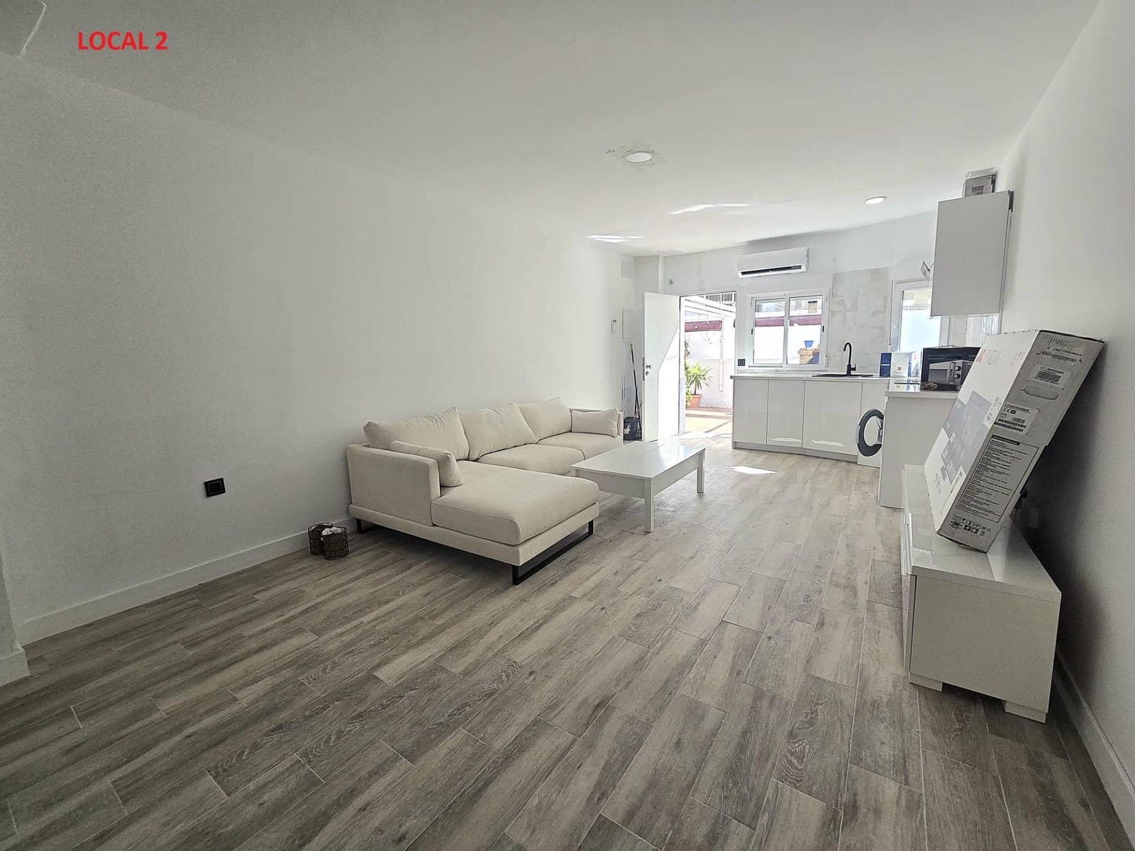 Commercieel te koop in Torremolinos - € 255.000 (Ref: 9690547)