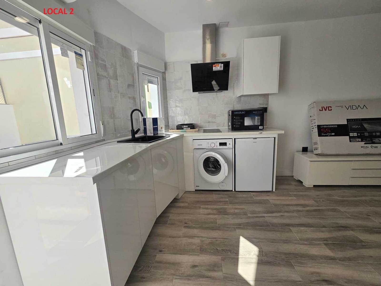 Commercieel te koop in Torremolinos - € 255.000 (Ref: 9690547)