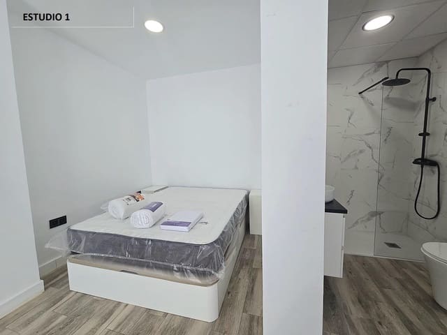 Commercieel te koop in Torremolinos - € 255.000 (Ref: 9690547)