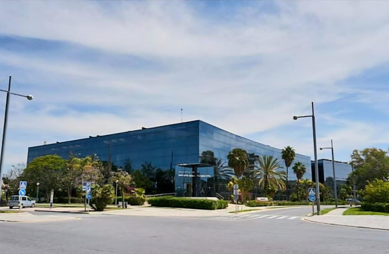 Kontor til salg i Malaga by - € 295.000 (Ref: 9695268)