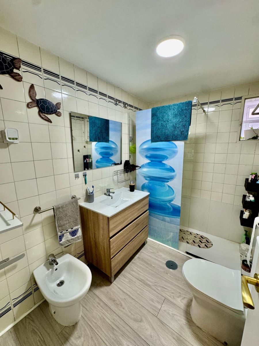 3 bedroom Flat for rent in Torremolinos with pool - € 1,300 (Ref: 9698790)