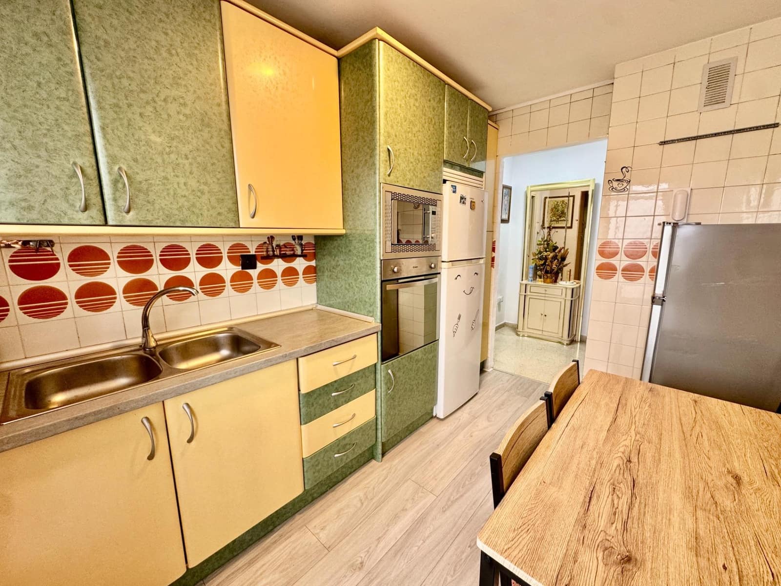 3 bedroom Flat for rent in Torremolinos with pool - € 1,300 (Ref: 9698790)