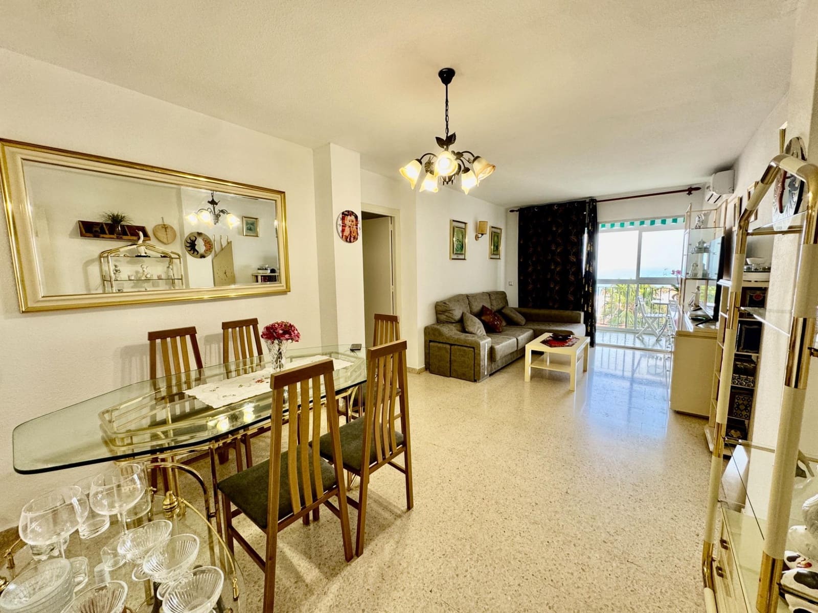 3 bedroom Flat for rent in Torremolinos with pool - € 1,300 (Ref: 9698790)