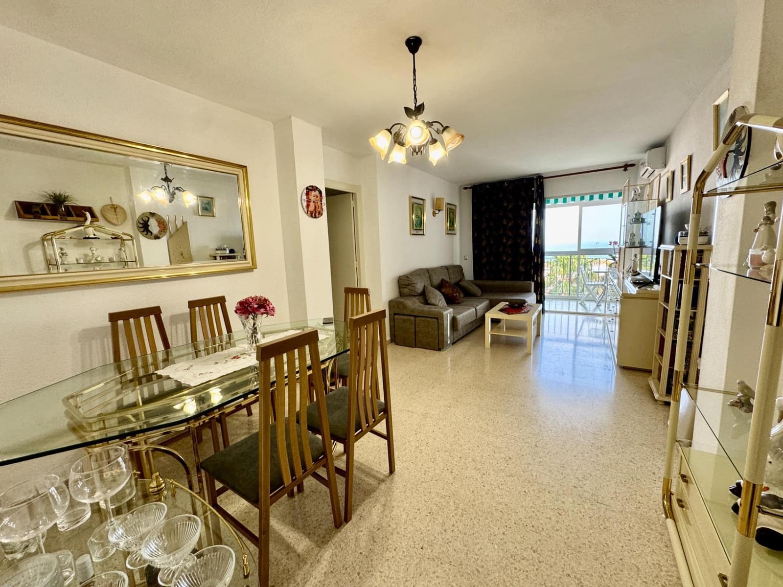 3 bedroom Flat for rent in Torremolinos with pool - € 1,300 (Ref: 9698790)