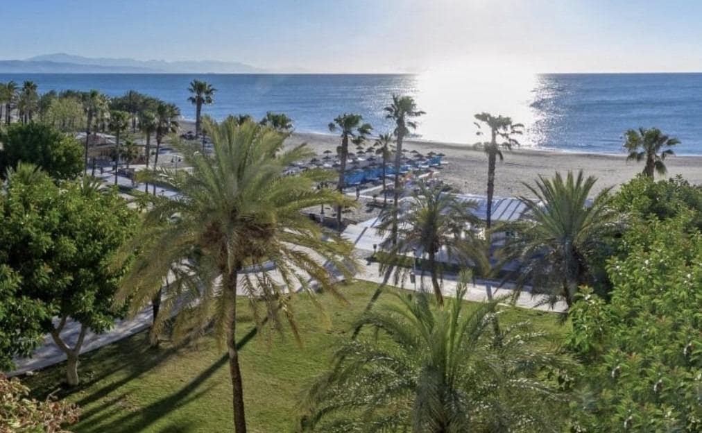 3 bedroom Flat for sale in Torremolinos with pool garage - € 890,000 (Ref: 9698791)