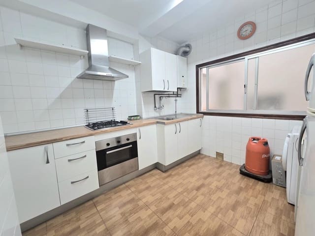 3 bedroom Flat for rent in Churriana, Málaga city with pool - € 1,100 (Ref: 9711920)