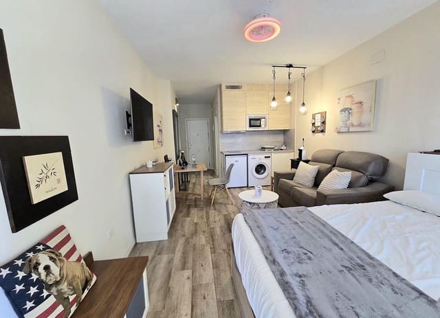 Studio for sale in Torremolinos - € 145,500 (Ref: 9714869)