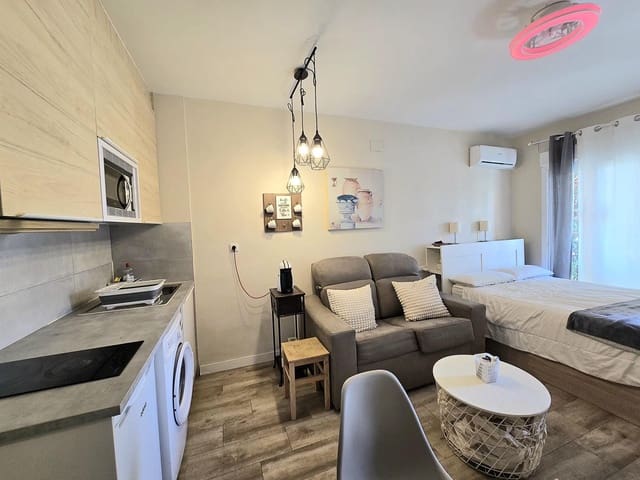 Studio for sale in Torremolinos - € 145,500 (Ref: 9714869)