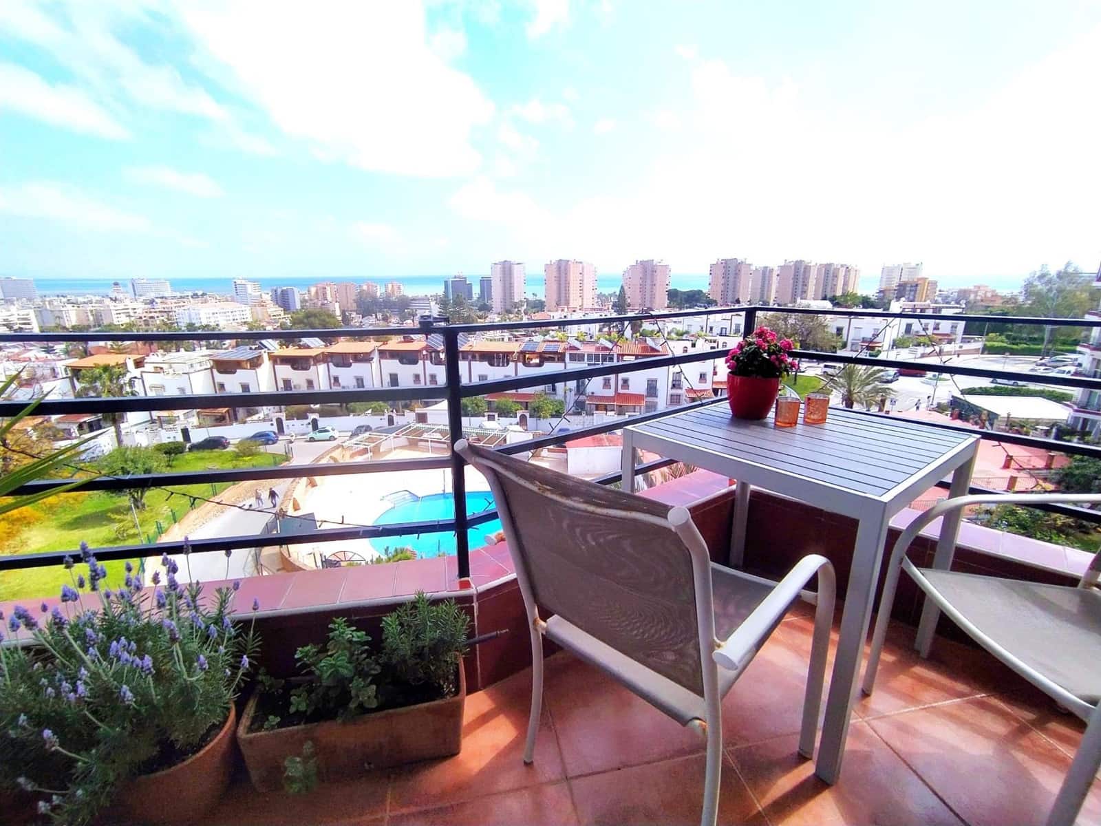 2 quarto Apartamento para venda em Torremolinos com piscina - 359 000 € (Ref: 9719849)