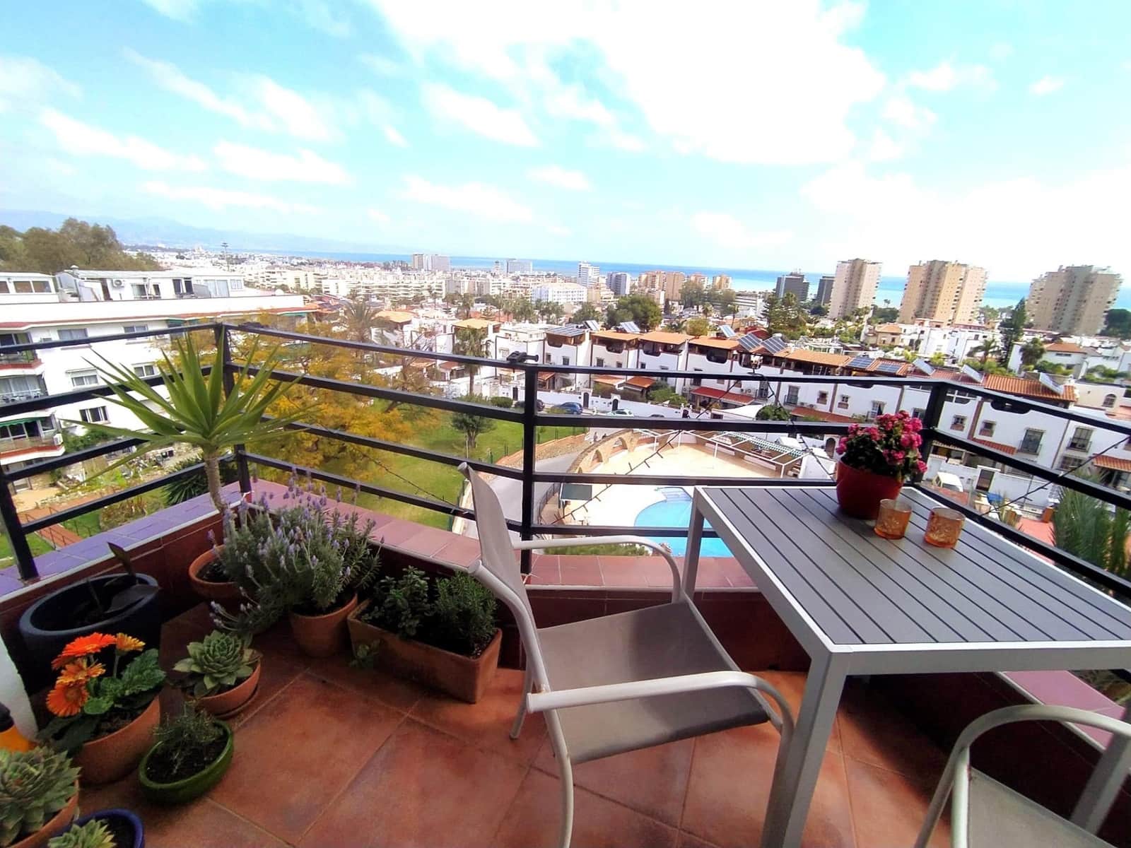 2 quarto Apartamento para venda em Torremolinos com piscina - 359 000 € (Ref: 9719849)