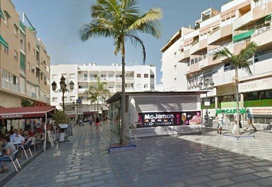 2 bedroom Apartment for sale in Torremolinos with pool - € 325,000 (Ref: 9721625)