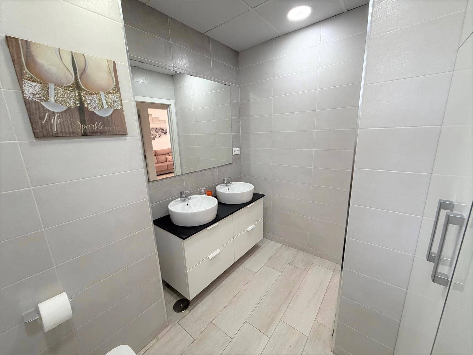 2 bedroom Apartment for sale in Torremolinos with pool - € 325,000 (Ref: 9721625)