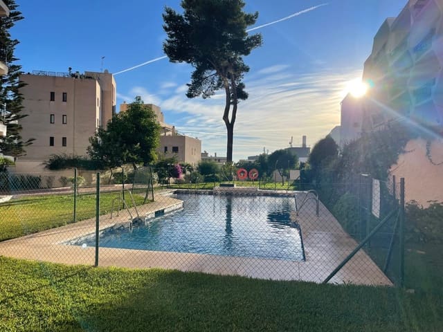 2 soveværelse Lejlighed til salg i Torremolinos med swimmingpool - € 325.000 (Ref: 9721625)