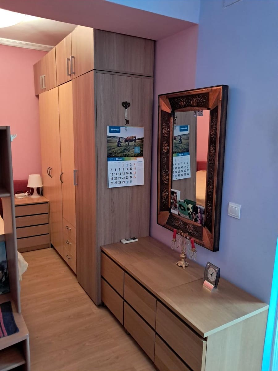 Flat for sale in Torremolinos - € 150,000 (Ref: 9726592)