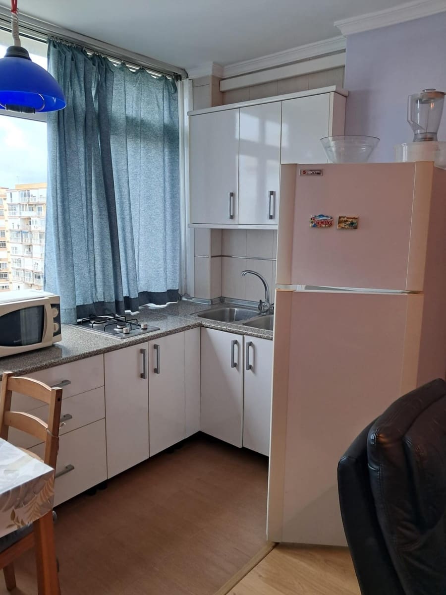 Flat for sale in Torremolinos - € 150,000 (Ref: 9726592)