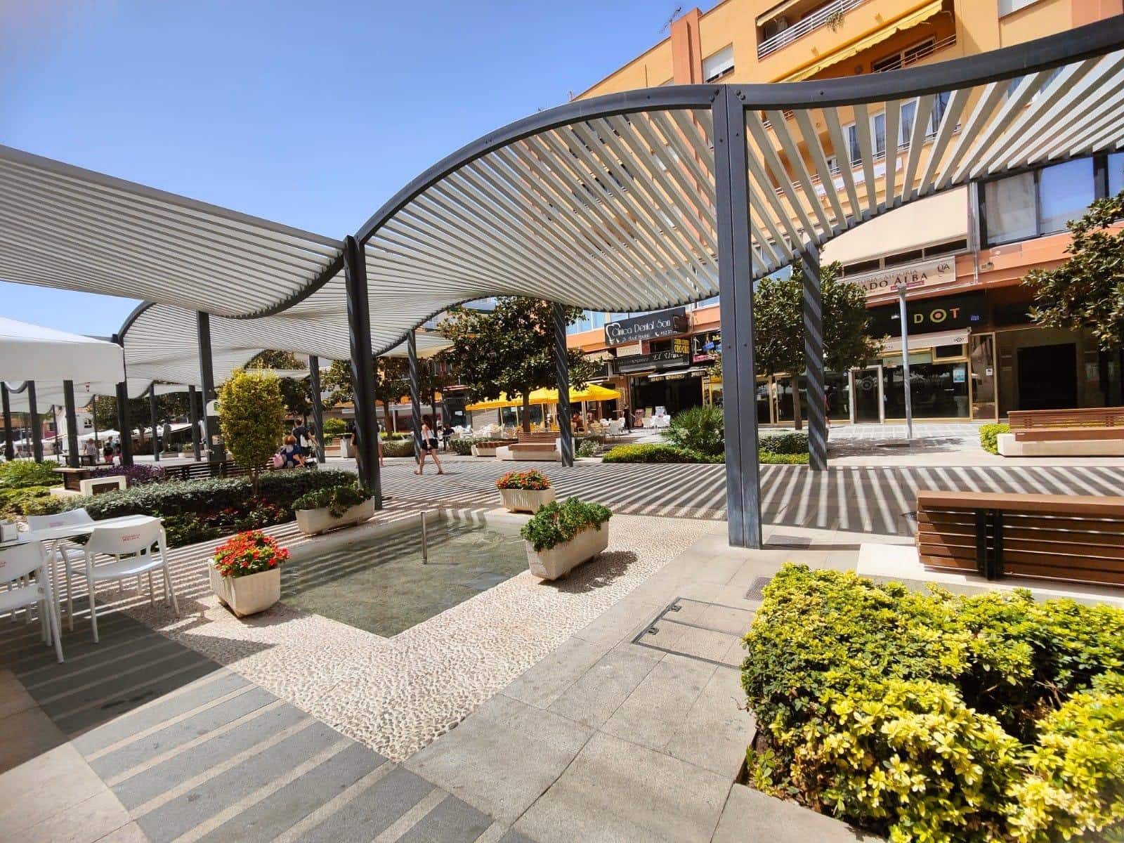 Flat for sale in Torremolinos - € 150,000 (Ref: 9726592)