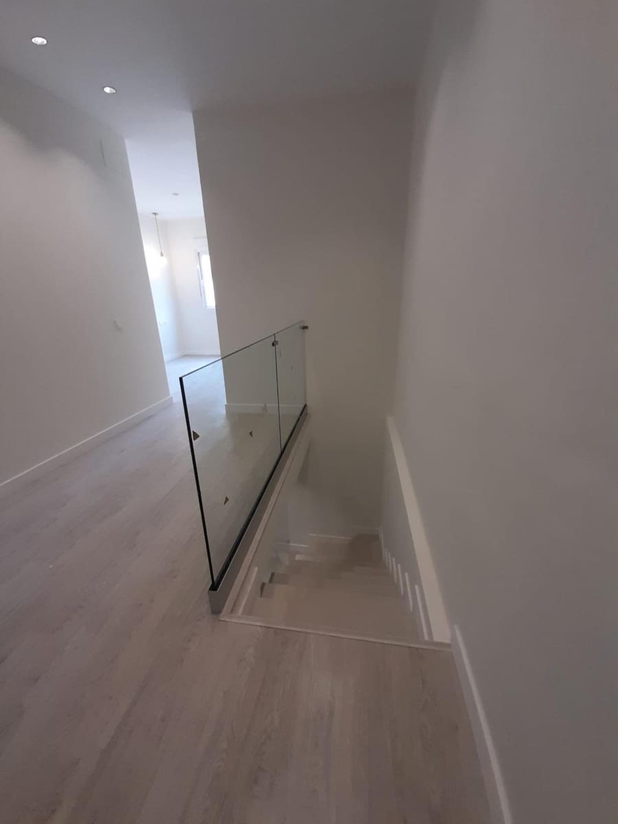 3 soveværelse Lejlighed til salg i Malaga by - € 410.000 (Ref: 9726593)