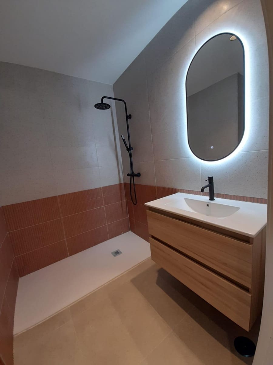 3 soveværelse Lejlighed til salg i Malaga by - € 410.000 (Ref: 9726593)