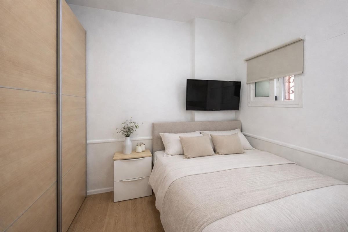 1 soverom Leilighet til salgs i Torremolinos med svømmebasseng - € 250 000 (Ref: 9726594)