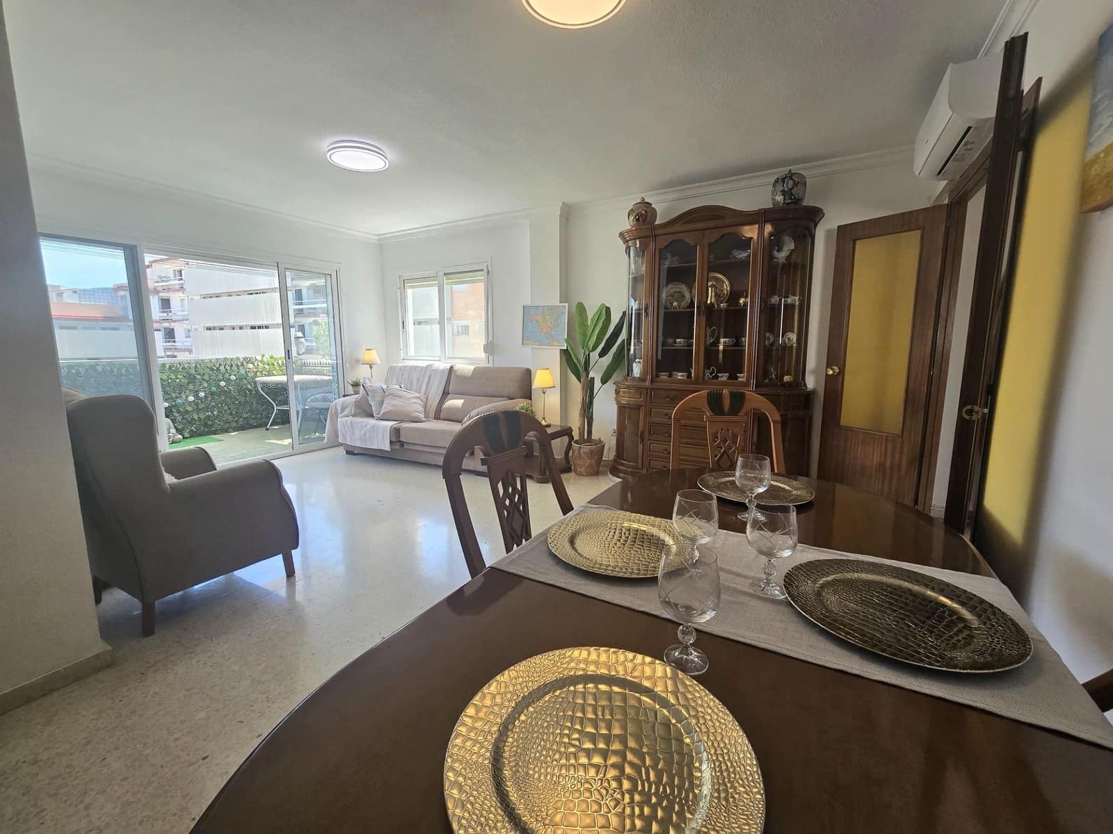 3 makuuhuone Asunto myytävänä paikassa Torremolinos mukana uima-altaan 
autotalli - 369 000 € (Ref: 9735528)