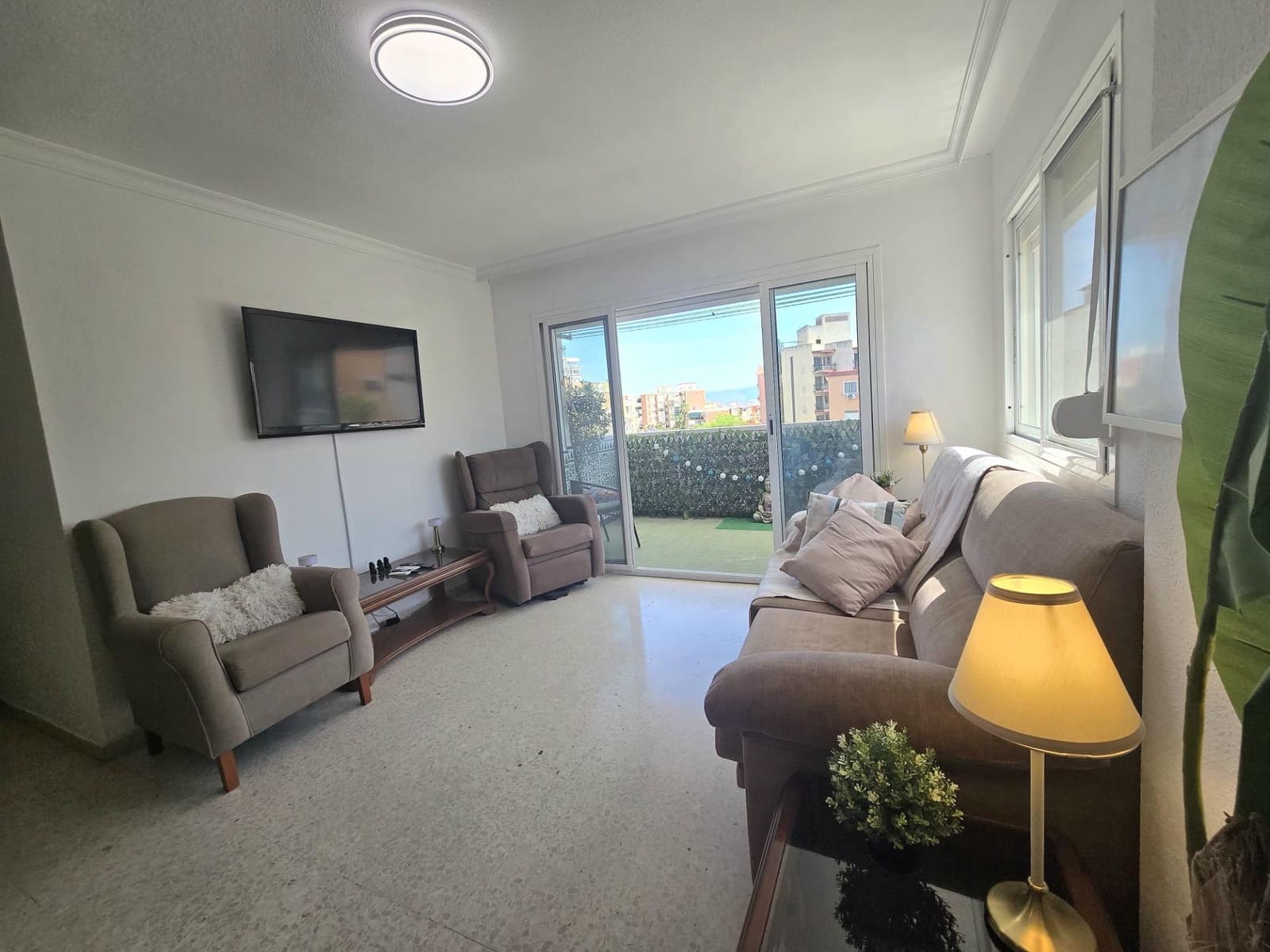 3 makuuhuone Asunto myytävänä paikassa Torremolinos mukana uima-altaan 
autotalli - 369 000 € (Ref: 9735528)
